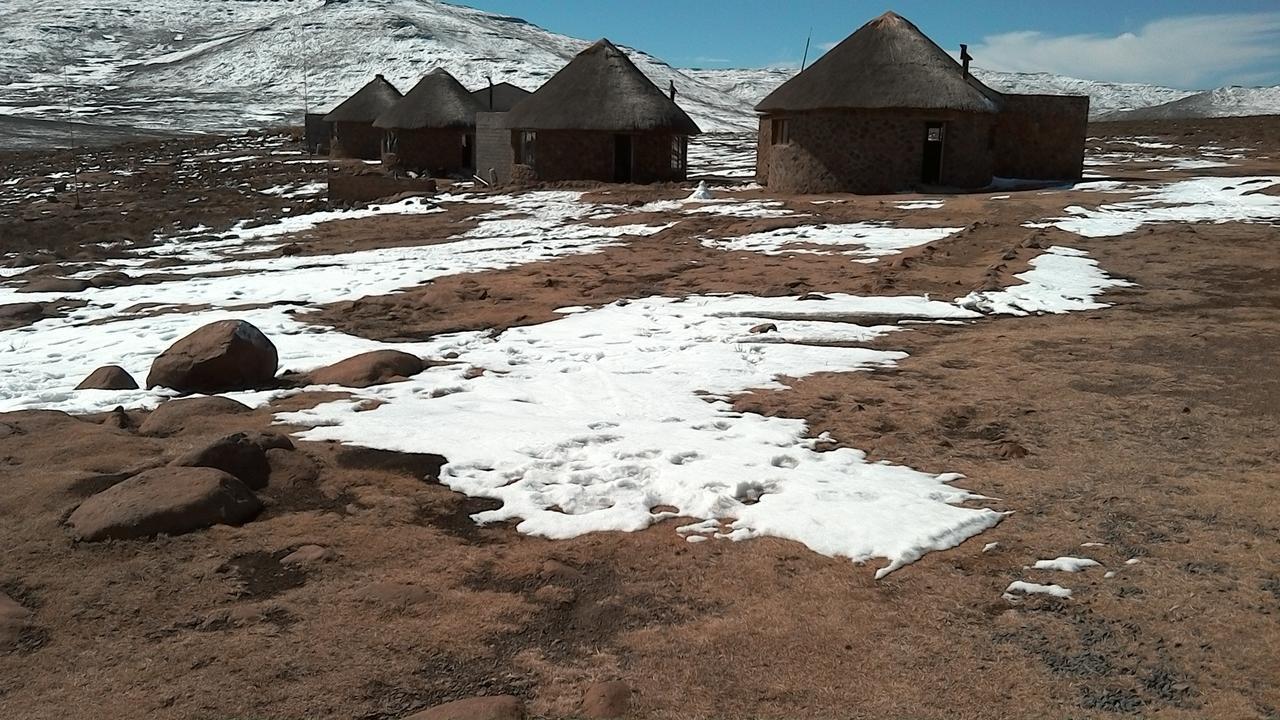 Sani Stone Lodge Mokhotlong Екстер'єр фото